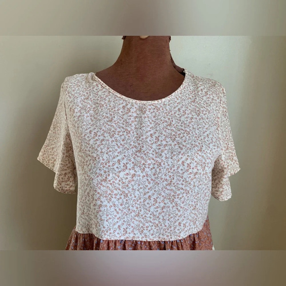Paper crane blouse, floral peplum top - Picture 2 of 9